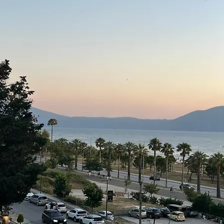 Hotelvlora '78 호텔