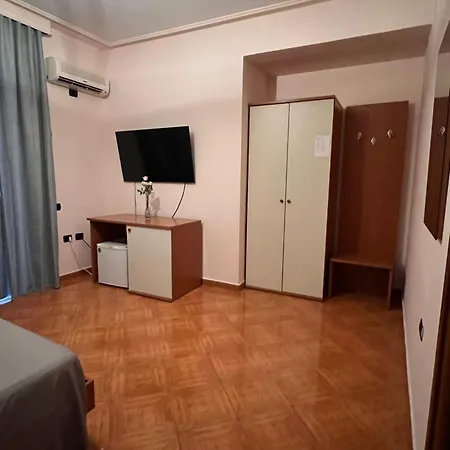 Hotelvlora '78 酒店 *