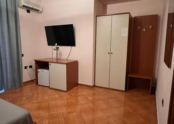 Hotelvlora '78 Hotel *